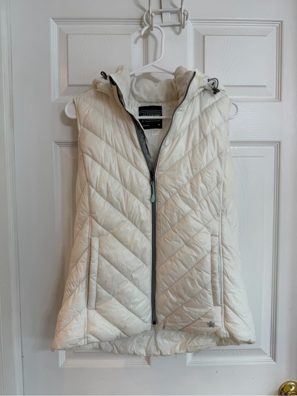 tek gear Cream Quilted Hooded Vest for Women